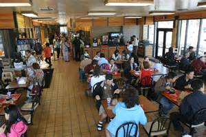 Explorer’s Cafe With Pizza Hut Express